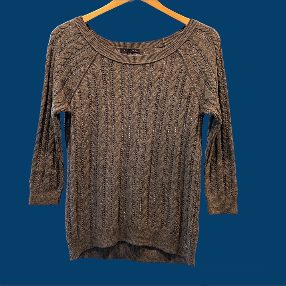 American Eagle Outfitters sweater